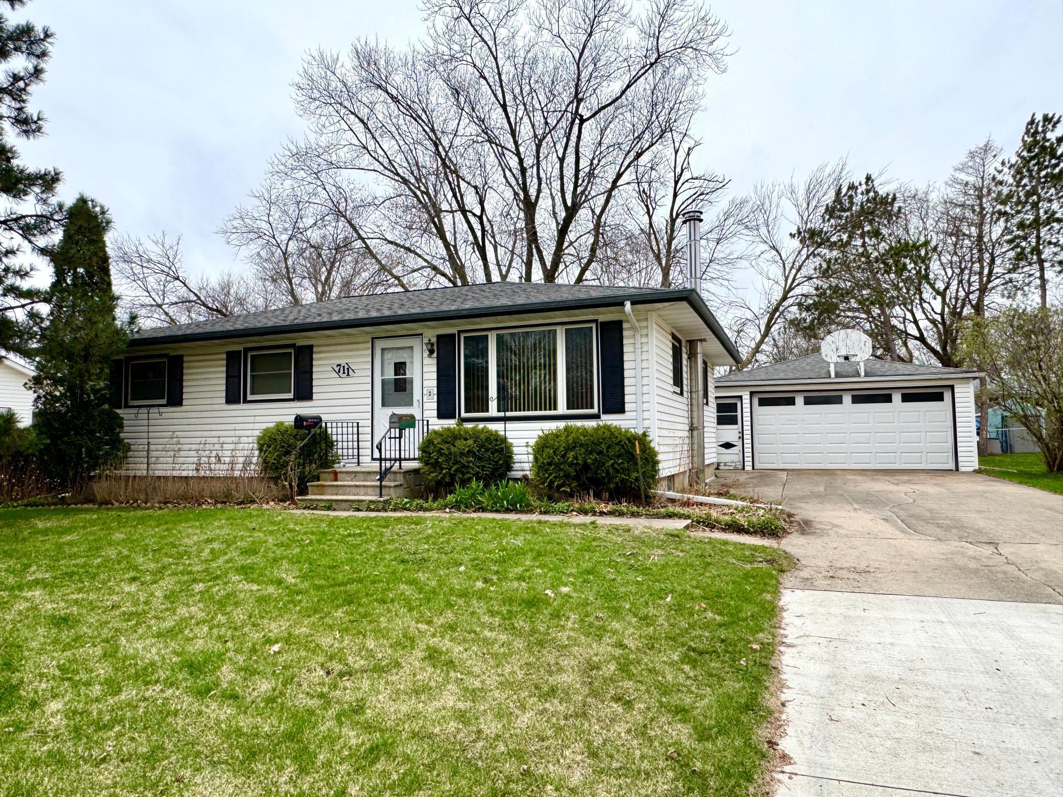 711 5th Avenue, Stewartville, Minnesota image 1