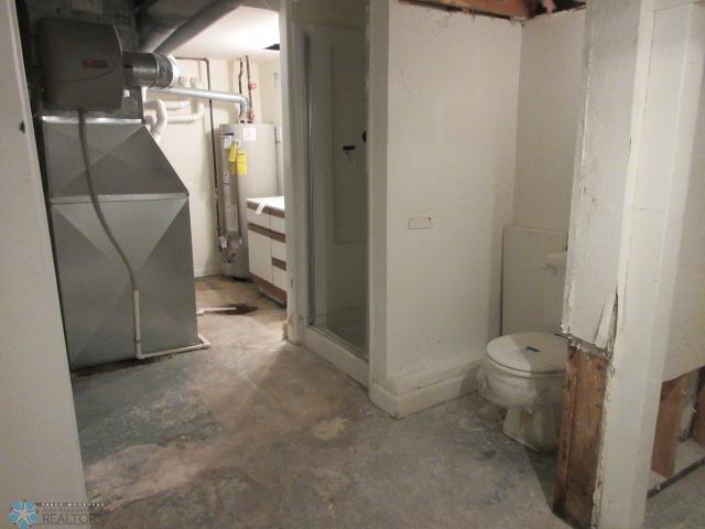 Jamestown, North Dakota 58401, United States, 4 Bedrooms Bedrooms, ,2 BathroomsBathrooms,Residential,Active,95395