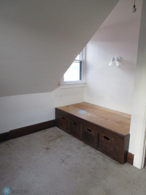 Jamestown, North Dakota 58401, United States, 4 Bedrooms Bedrooms, ,2 BathroomsBathrooms,Residential,Active,95395