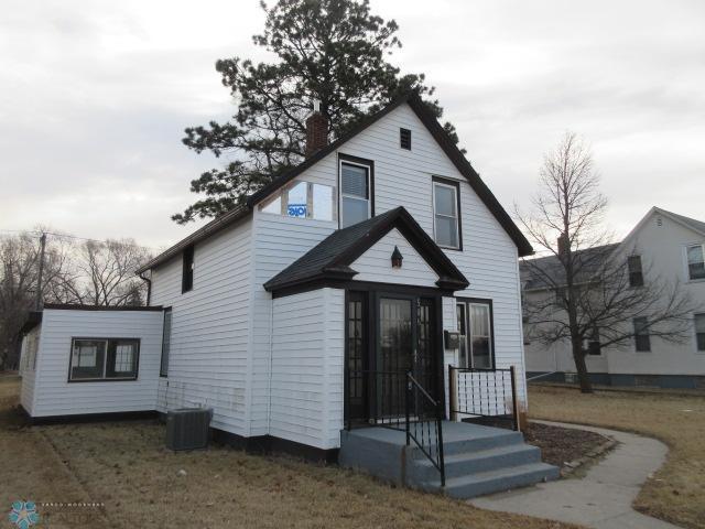 Jamestown, North Dakota 58401, United States, 4 Bedrooms Bedrooms, ,2 BathroomsBathrooms,Residential,Active,95395