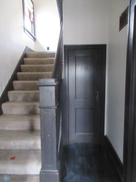 Jamestown, North Dakota 58401, United States, 4 Bedrooms Bedrooms, ,2 BathroomsBathrooms,Residential,Active,95395