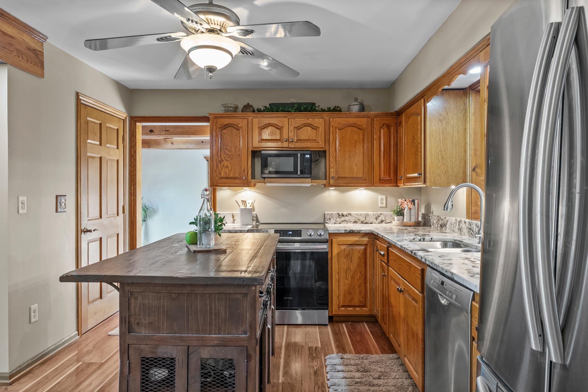 972 Birch Street, Circle Pines, Minnesota image 21