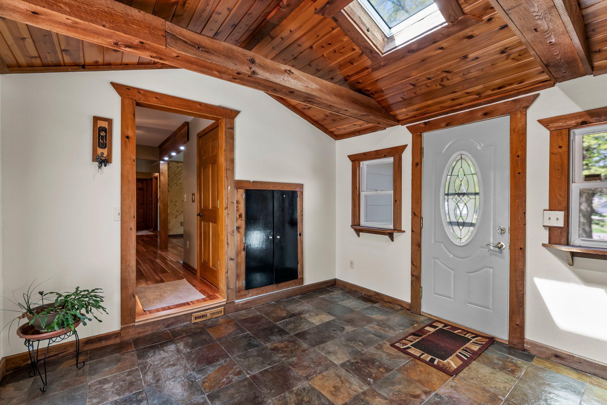 972 Birch Street, Circle Pines, Minnesota image 15