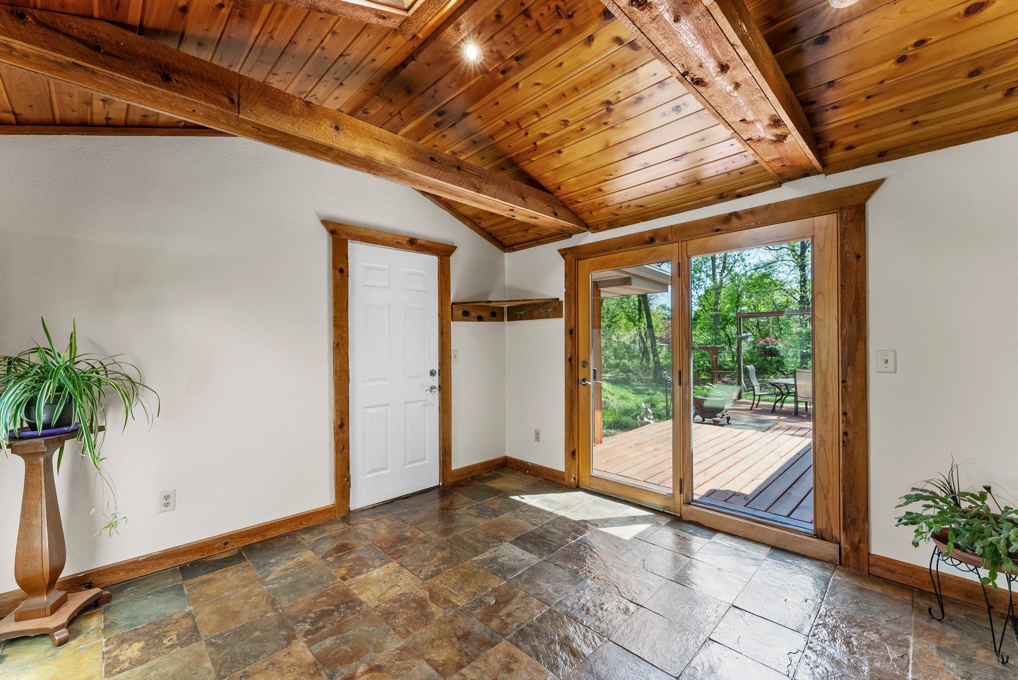972 Birch Street, Circle Pines, Minnesota image 16