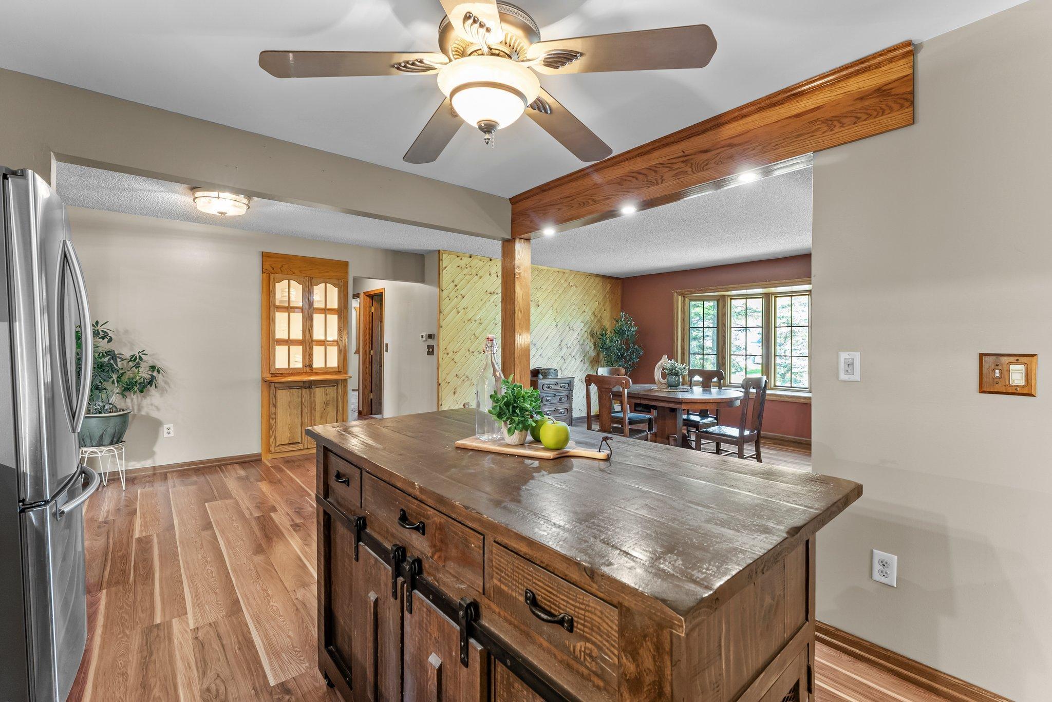 972 Birch Street, Circle Pines, Minnesota image 24