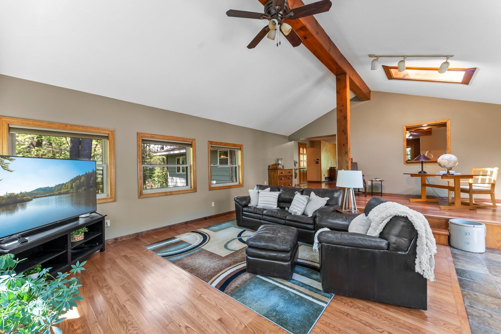 972 Birch Street, Circle Pines, Minnesota image 32