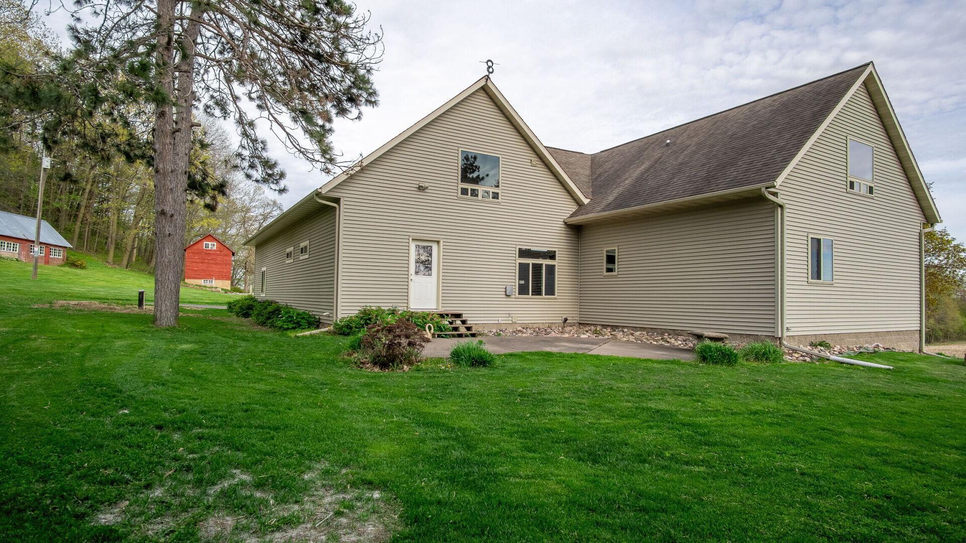 E3522 County Road P, Menomonie, Wisconsin image 43