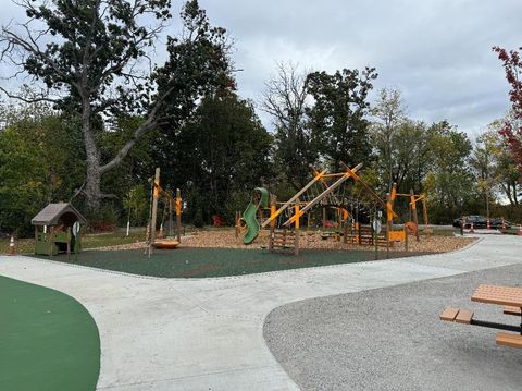 Vacant Land For Sale - 2407 Laurie Court<br/> Roseville, MN 55113