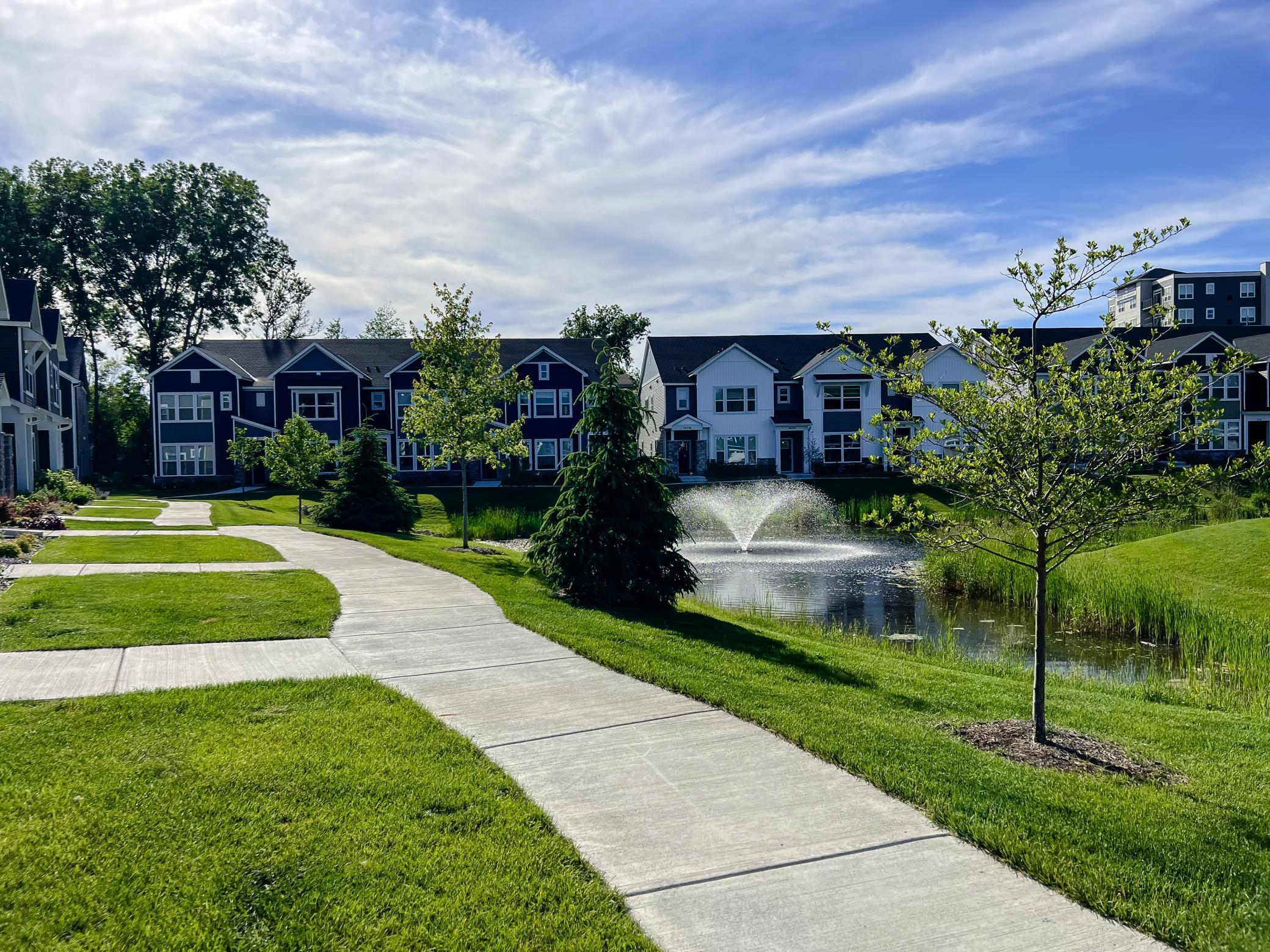 14592 Twin Lakes Circle, Burnsville, Minnesota image 28