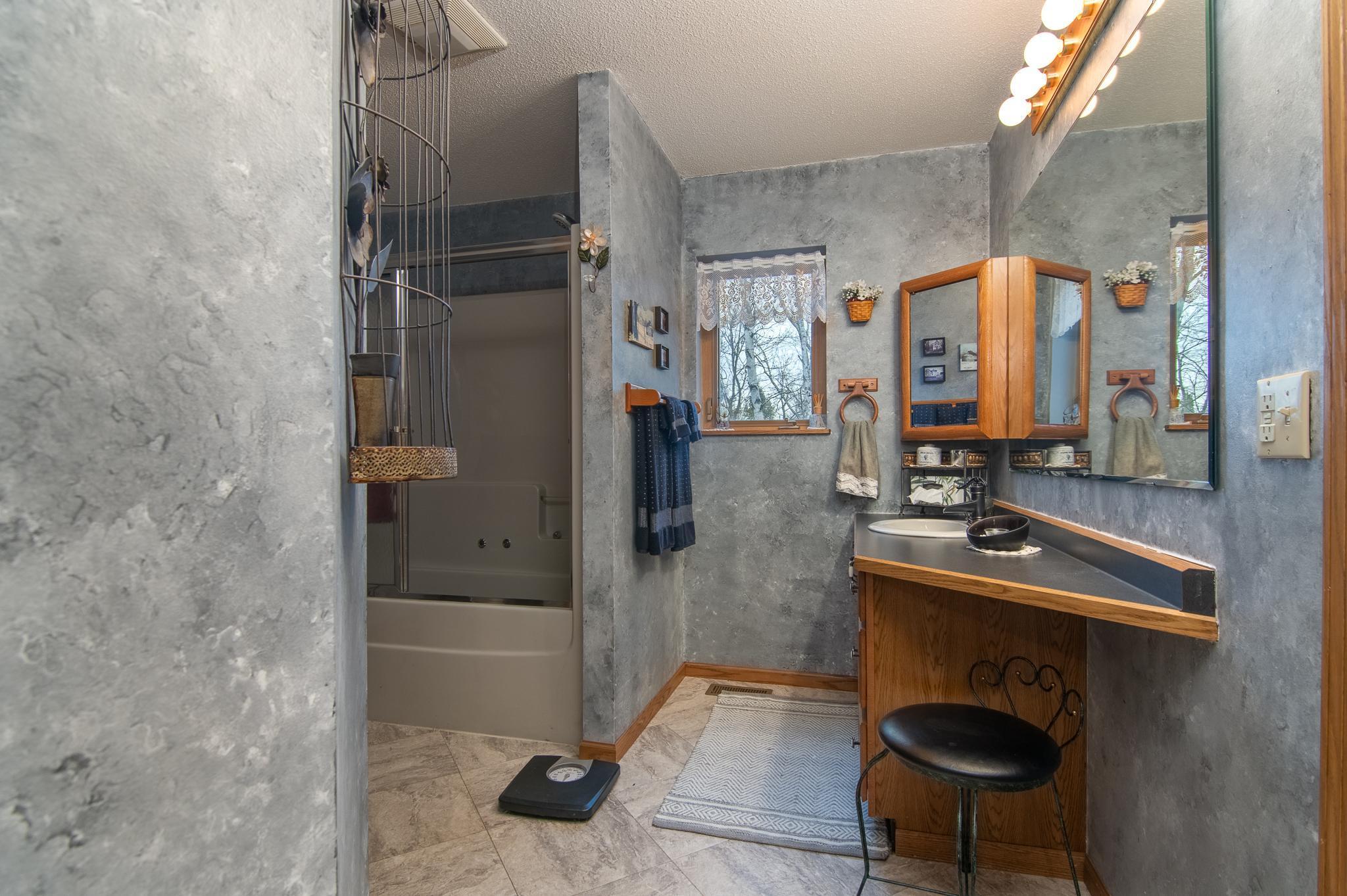629 105th Street, Amery, Wisconsin image 20