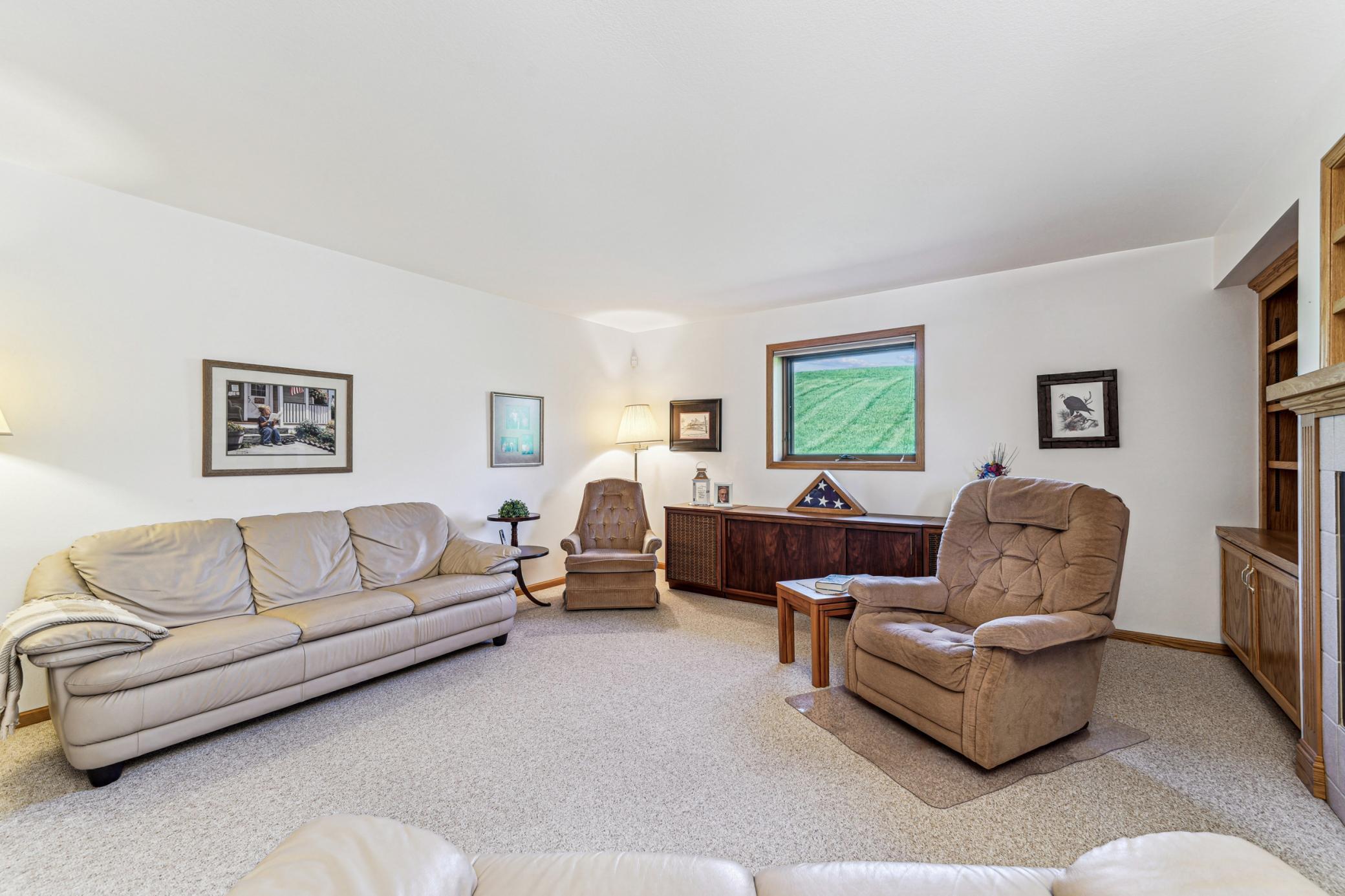 2090 Knollwood Drive, Fairmont, Minnesota image 9