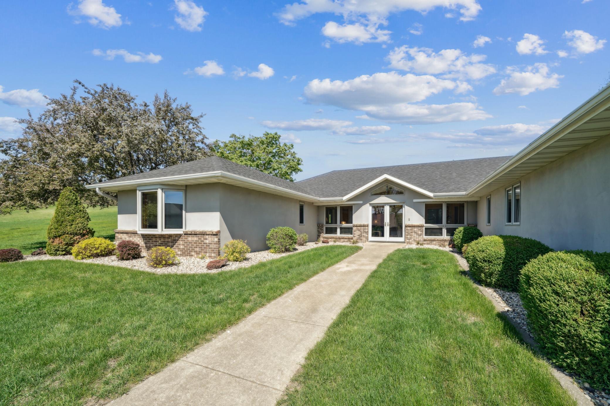 2090 Knollwood Drive, Fairmont, Minnesota image 3