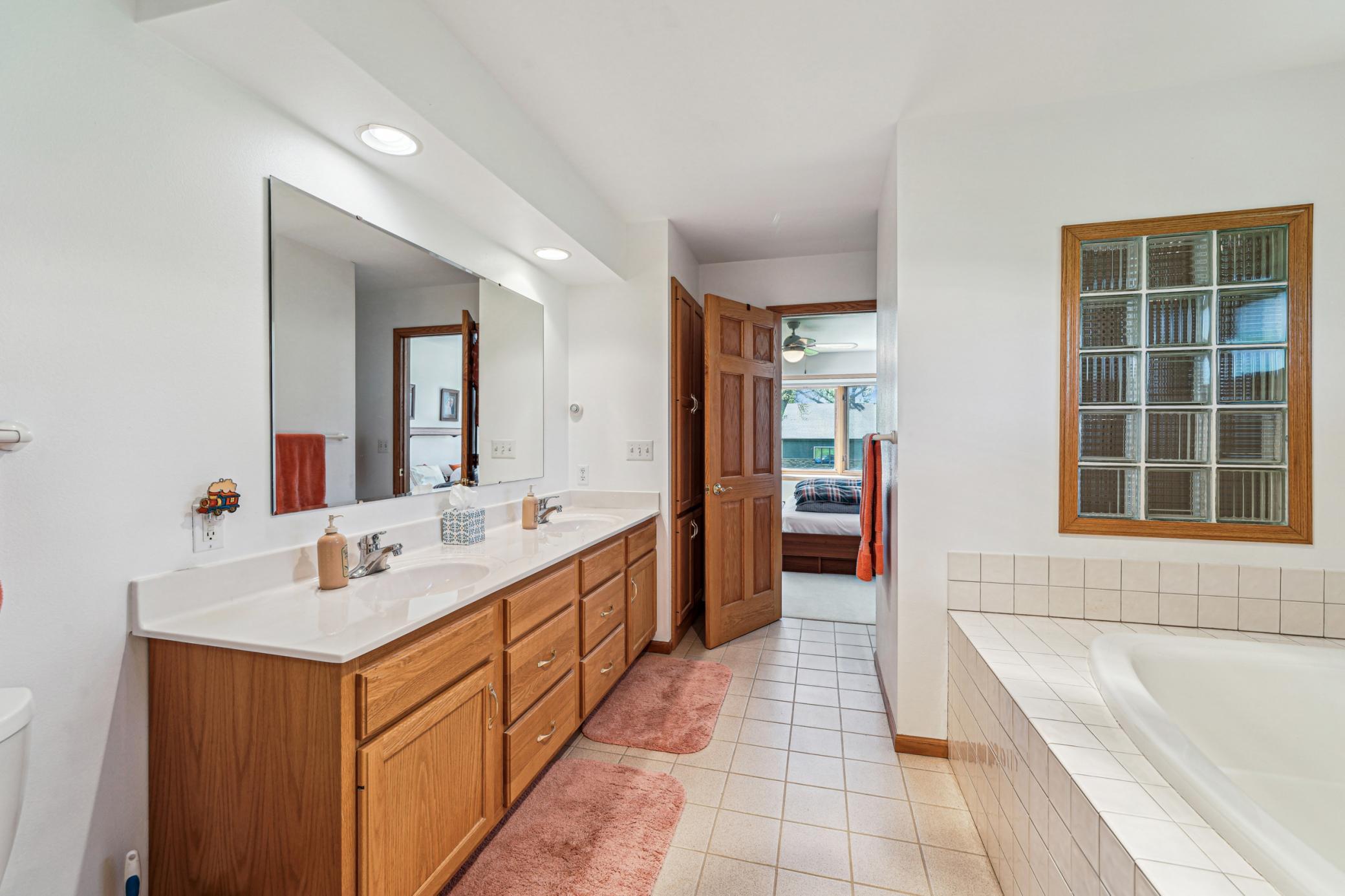 2090 Knollwood Drive, Fairmont, Minnesota image 18