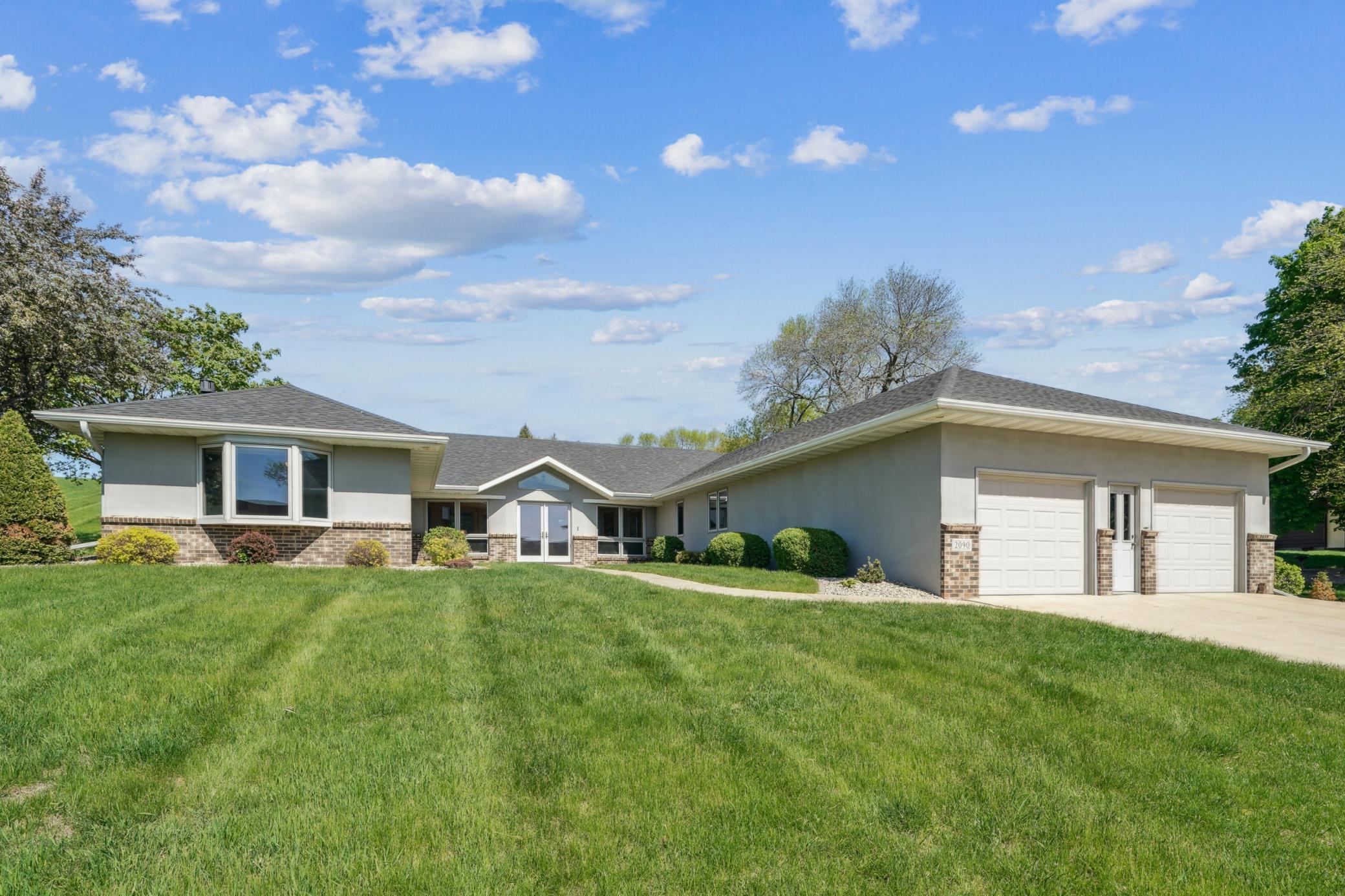 2090 Knollwood Drive, Fairmont, Minnesota image 4