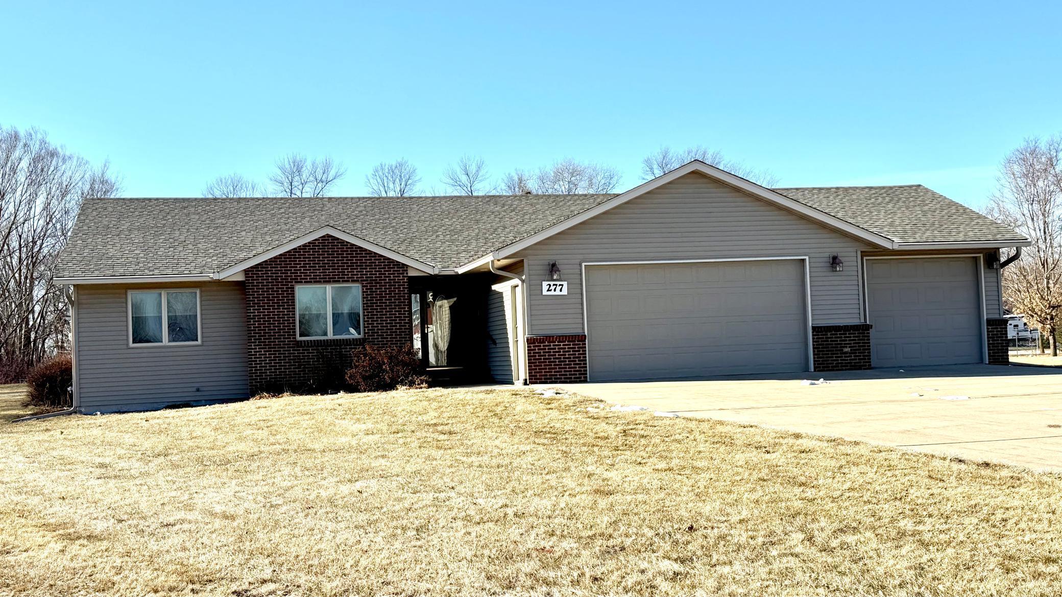 277 Maple Ridge Drive, Henderson, Minnesota image 1