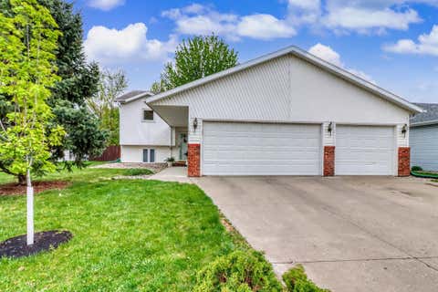 Homes For Sale - 1109 4th Avenue<br/> Cass County, West Fargo, ND 58078