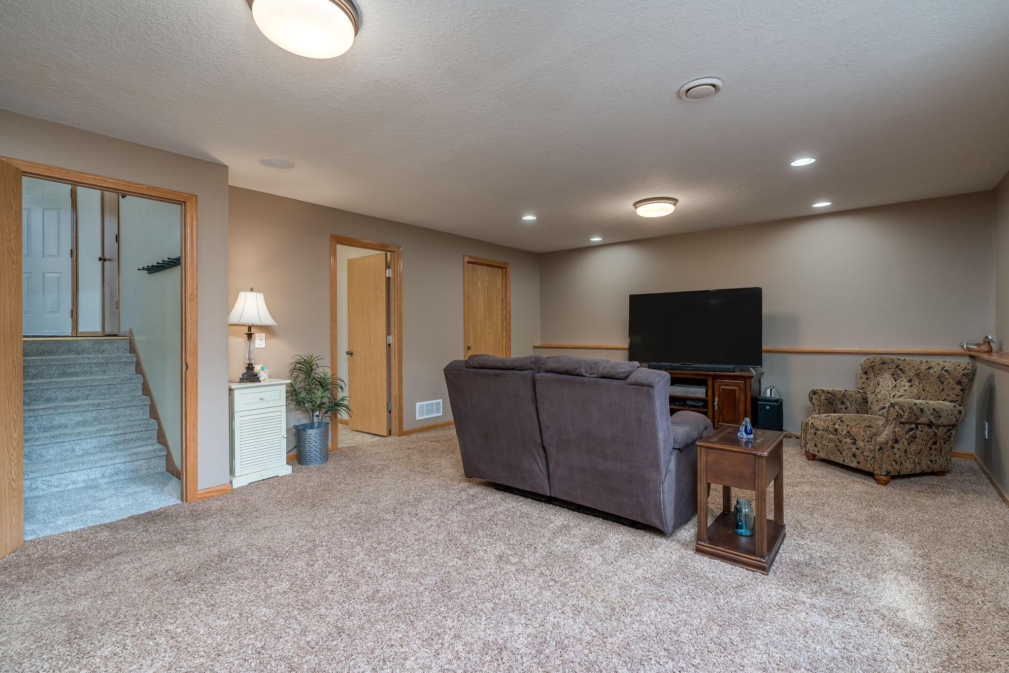 121 Torrey Pines Court, Mankato, Minnesota image 22