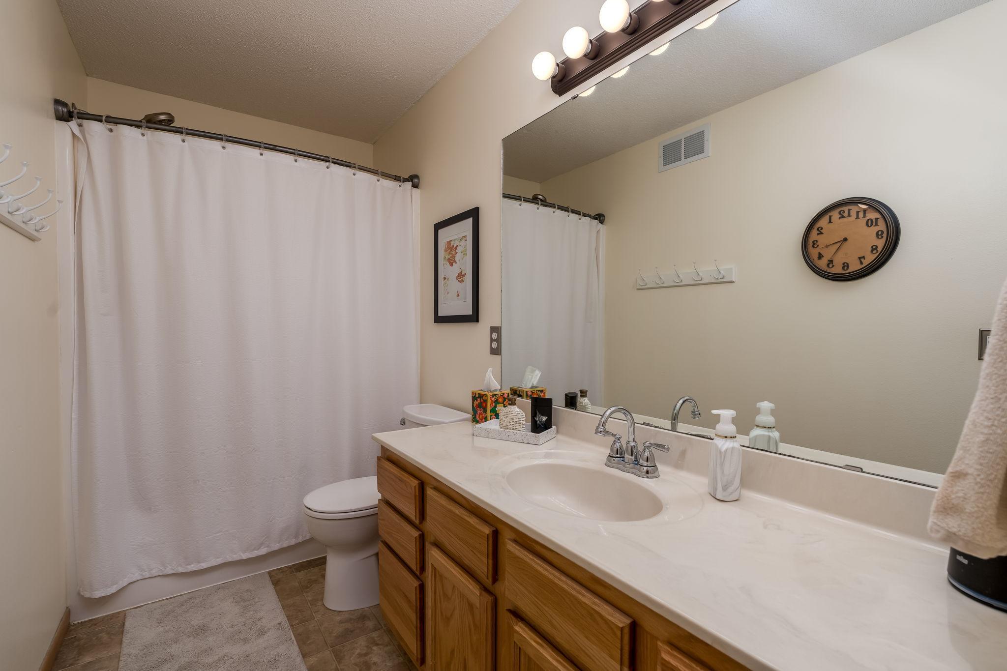 121 Torrey Pines Court, Mankato, Minnesota image 21