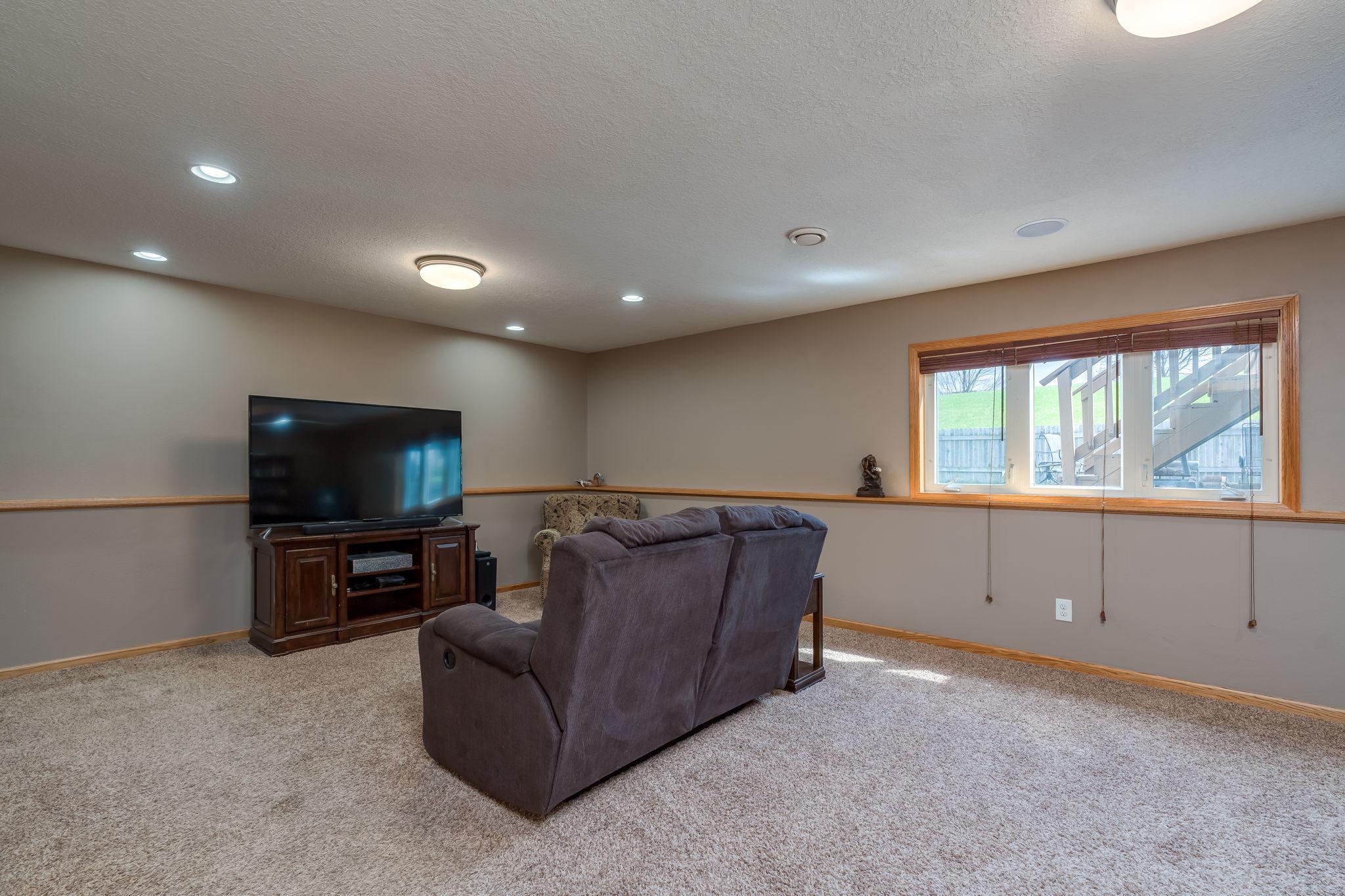 121 Torrey Pines Court, Mankato, Minnesota image 23