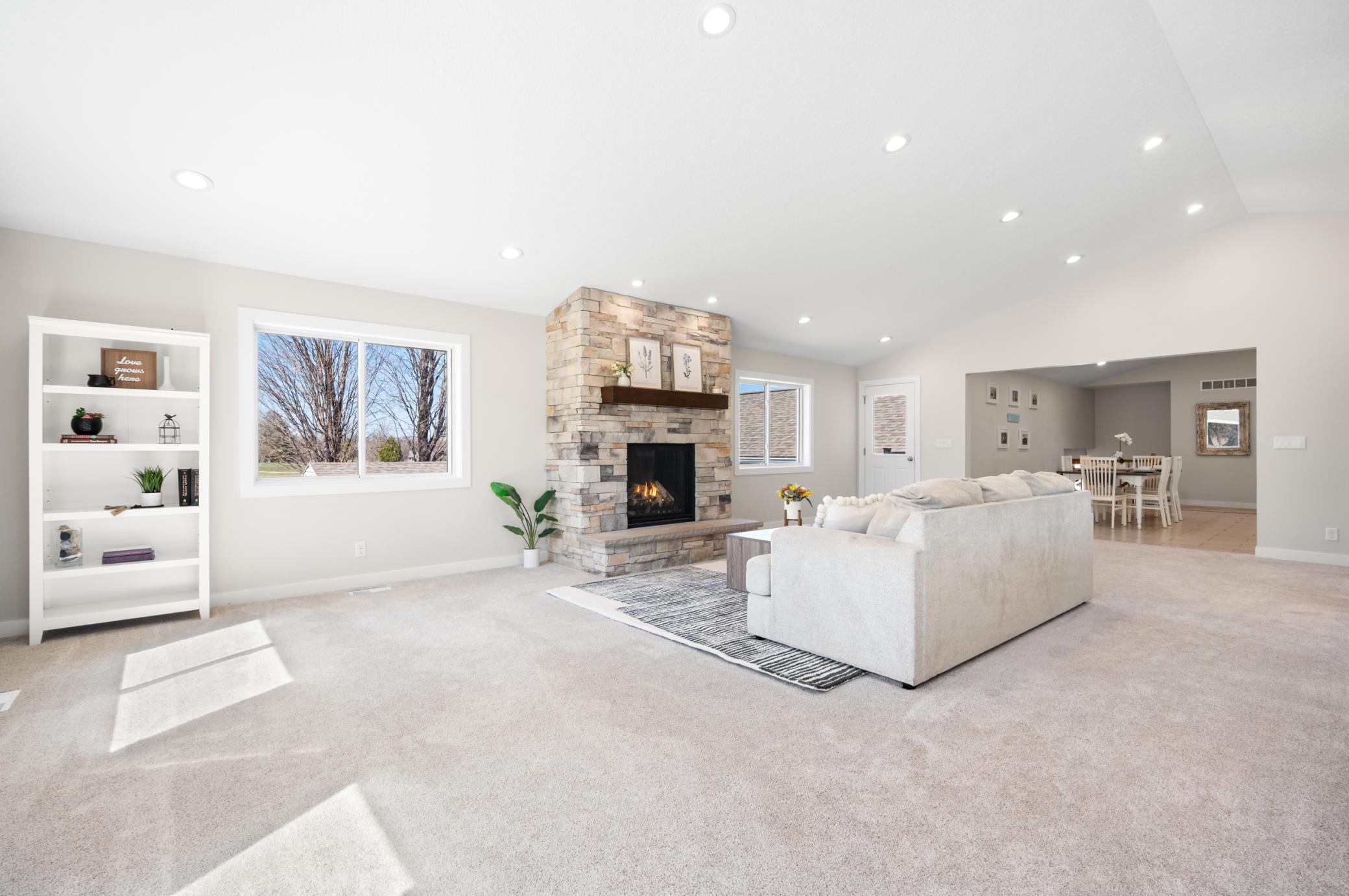 5960 Woodrose Court, Rochester, Minnesota image 11