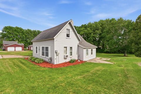 Homes For Sale - 411 W Main Street<br/> Osakis, MN 56360