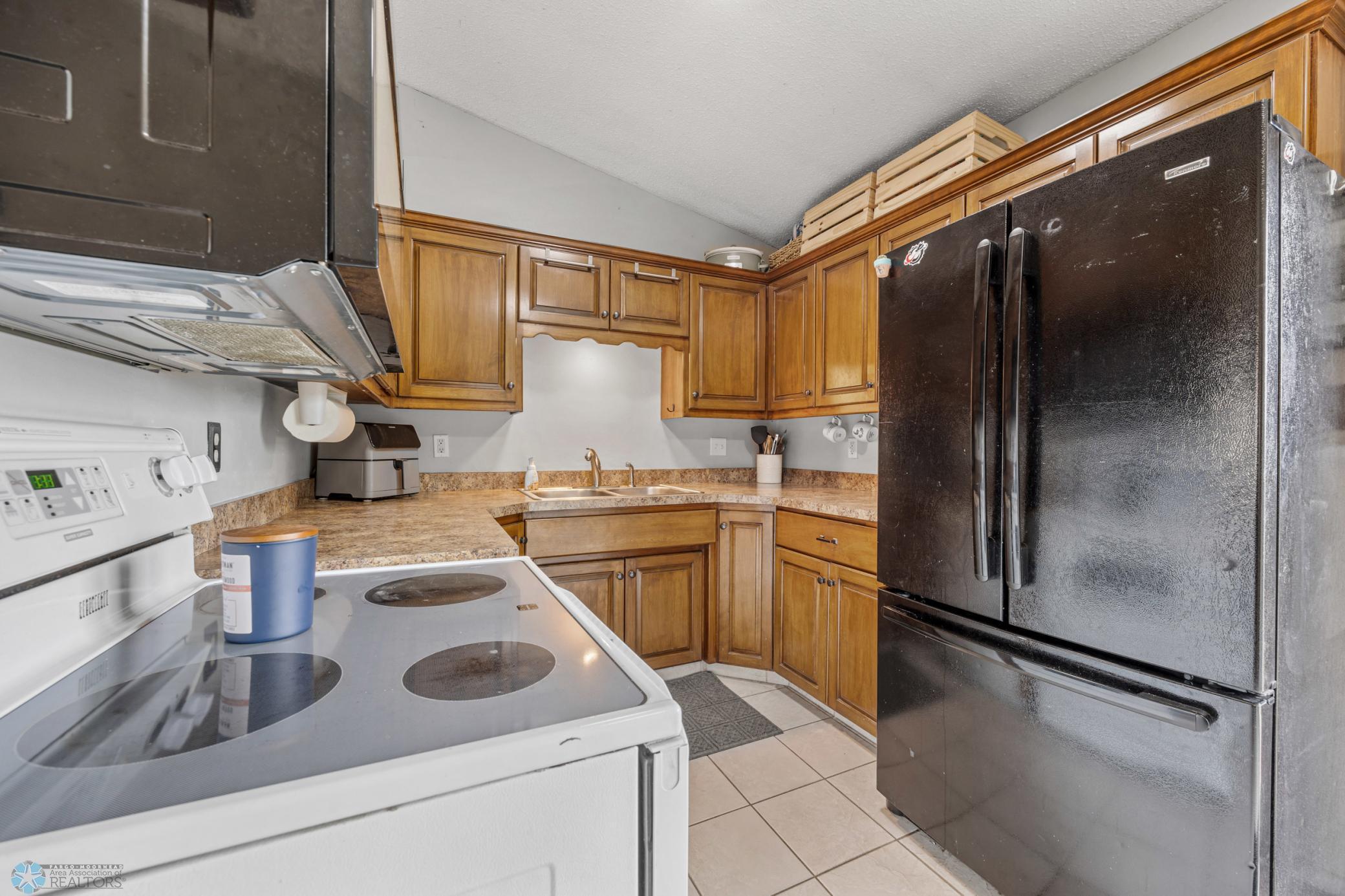 814 Rensvold Boulevard, Moorhead, Minnesota image 10