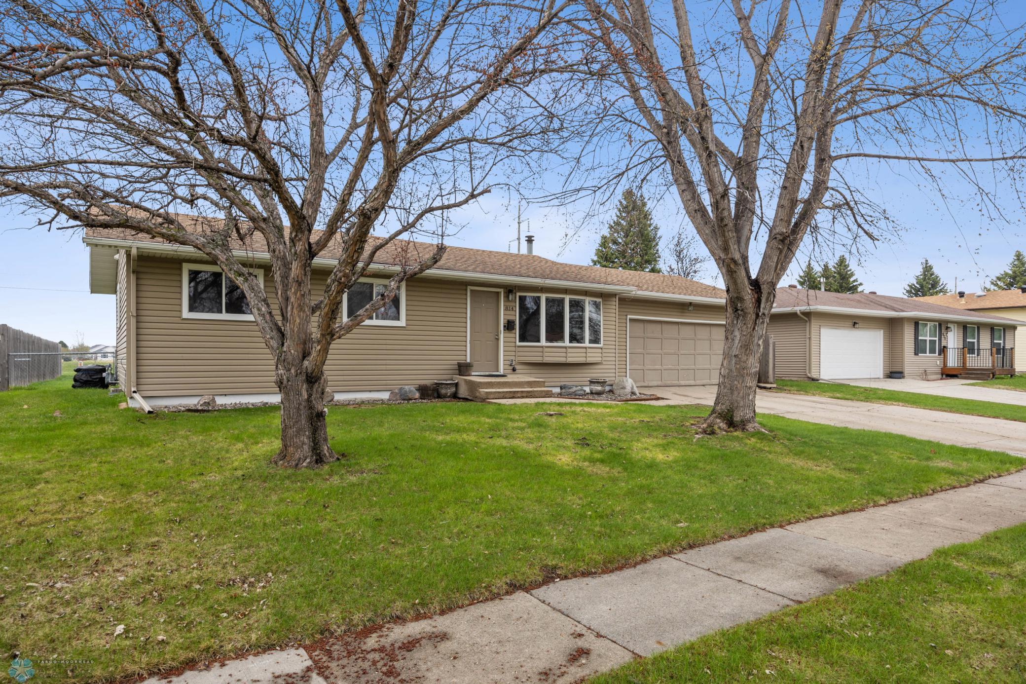 814 Rensvold Boulevard, Moorhead, Minnesota image 2