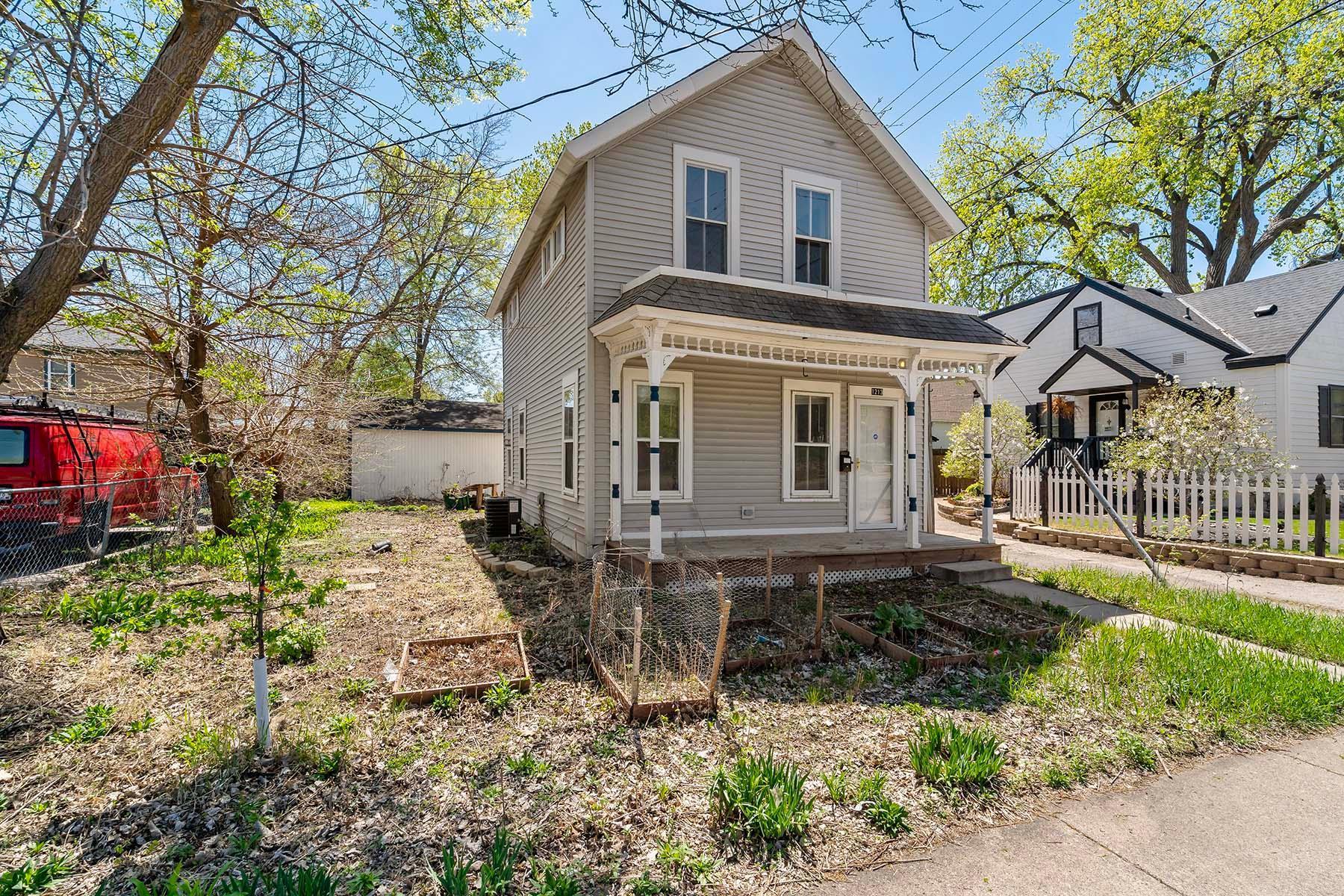 1213 E 26th Street, Minneapolis, Minnesota image 2