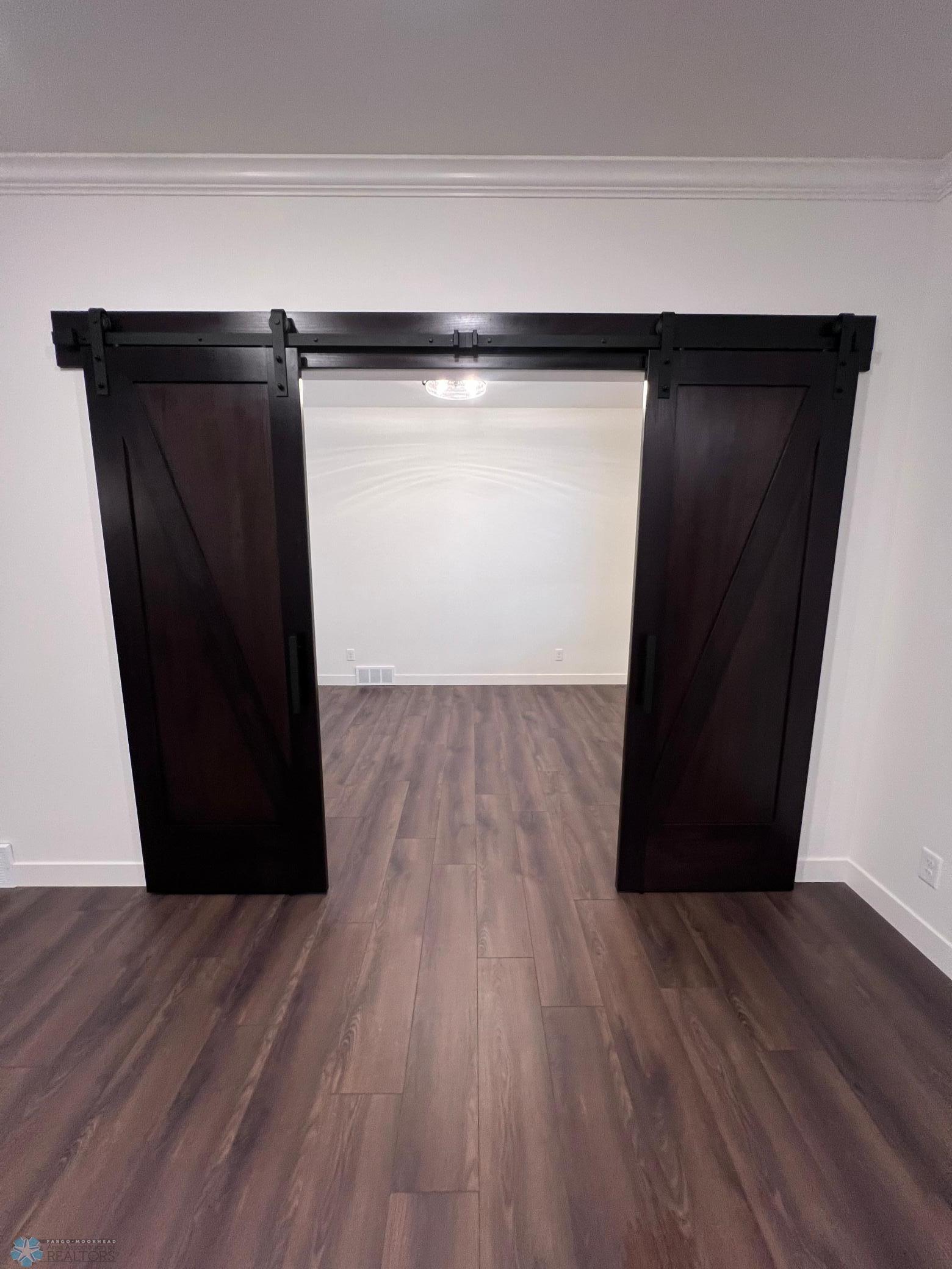 Fargo, North Dakota 58104, United States, 3 Bedrooms Bedrooms, ,3 BathroomsBathrooms,Residential,Pending,23726