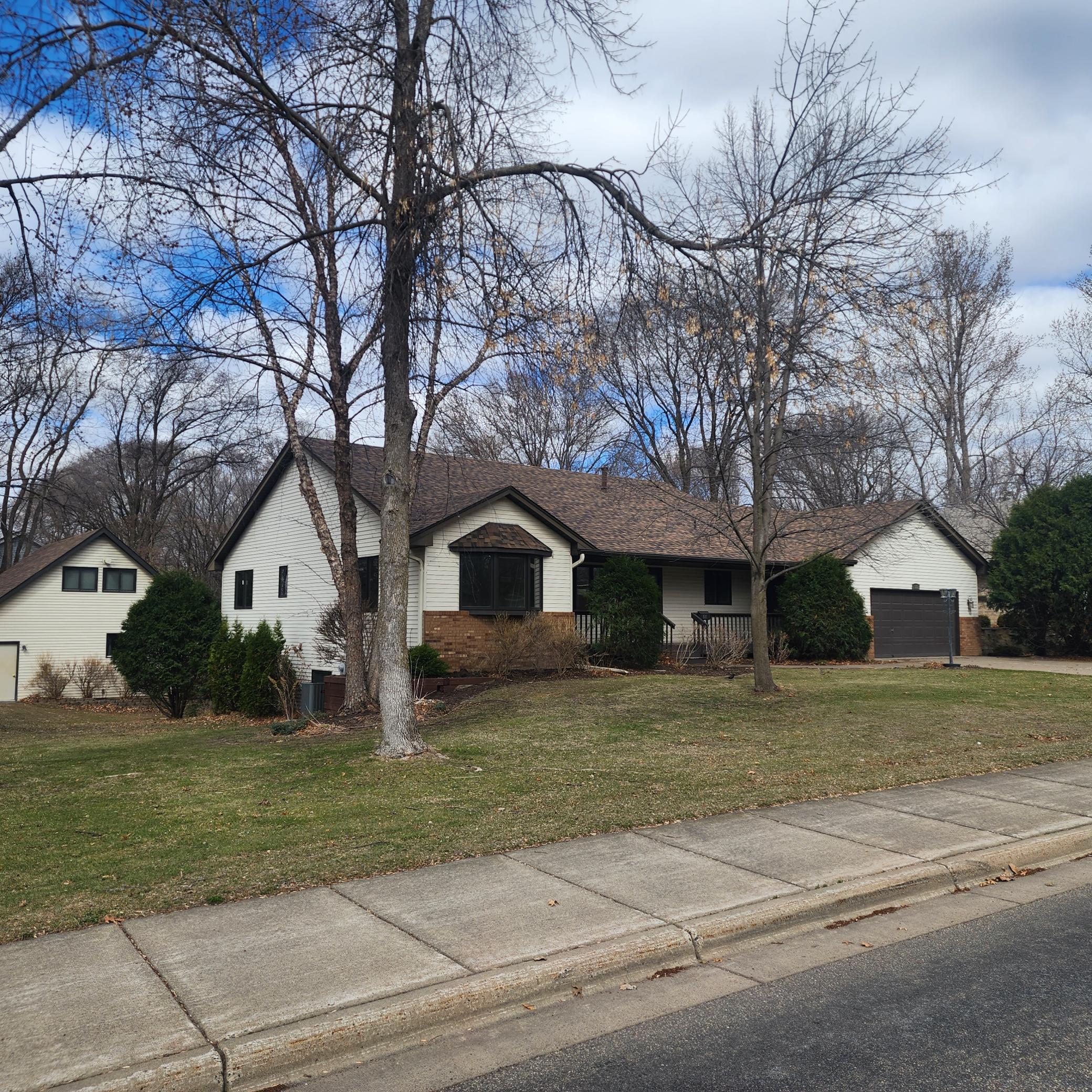 511 Upland Avenue, Elk River, Minnesota image 1