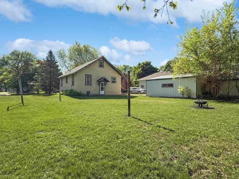 217 N Central Avenue, Truman, Minnesota image 2