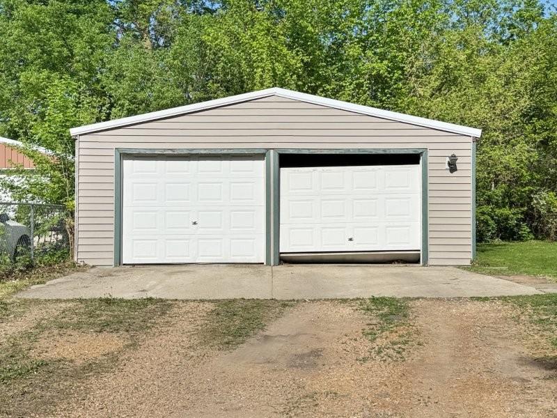 217 N Central Avenue, Truman, Minnesota image 4