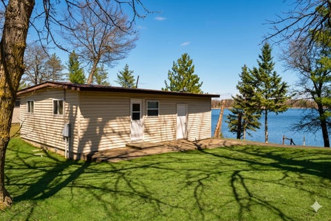 Homes For Sale - 682 Shore Haven Lane<br/> Hackensack, MN 56452