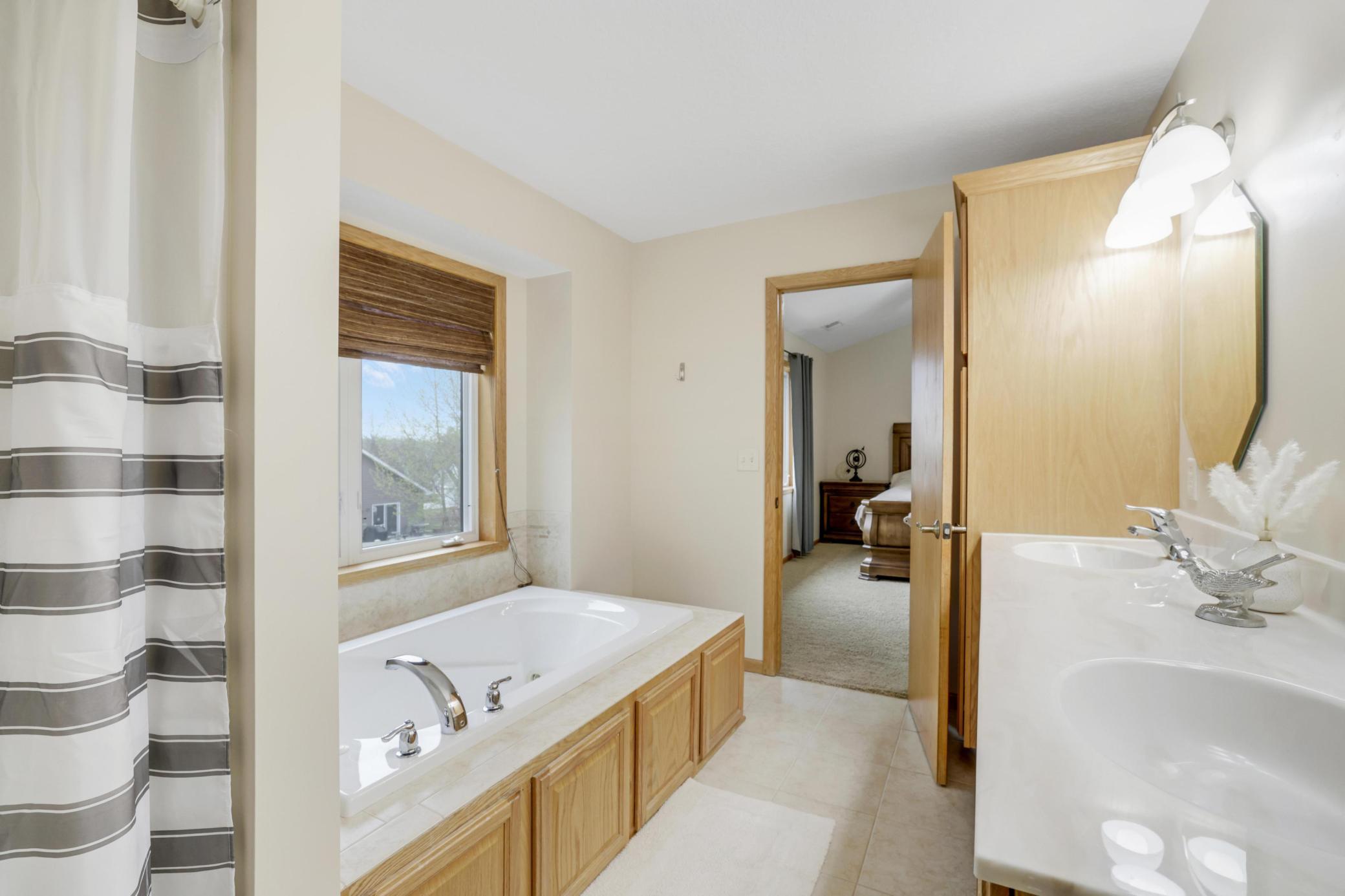 562 Hillside Drive, Prescott, Wisconsin image 28
