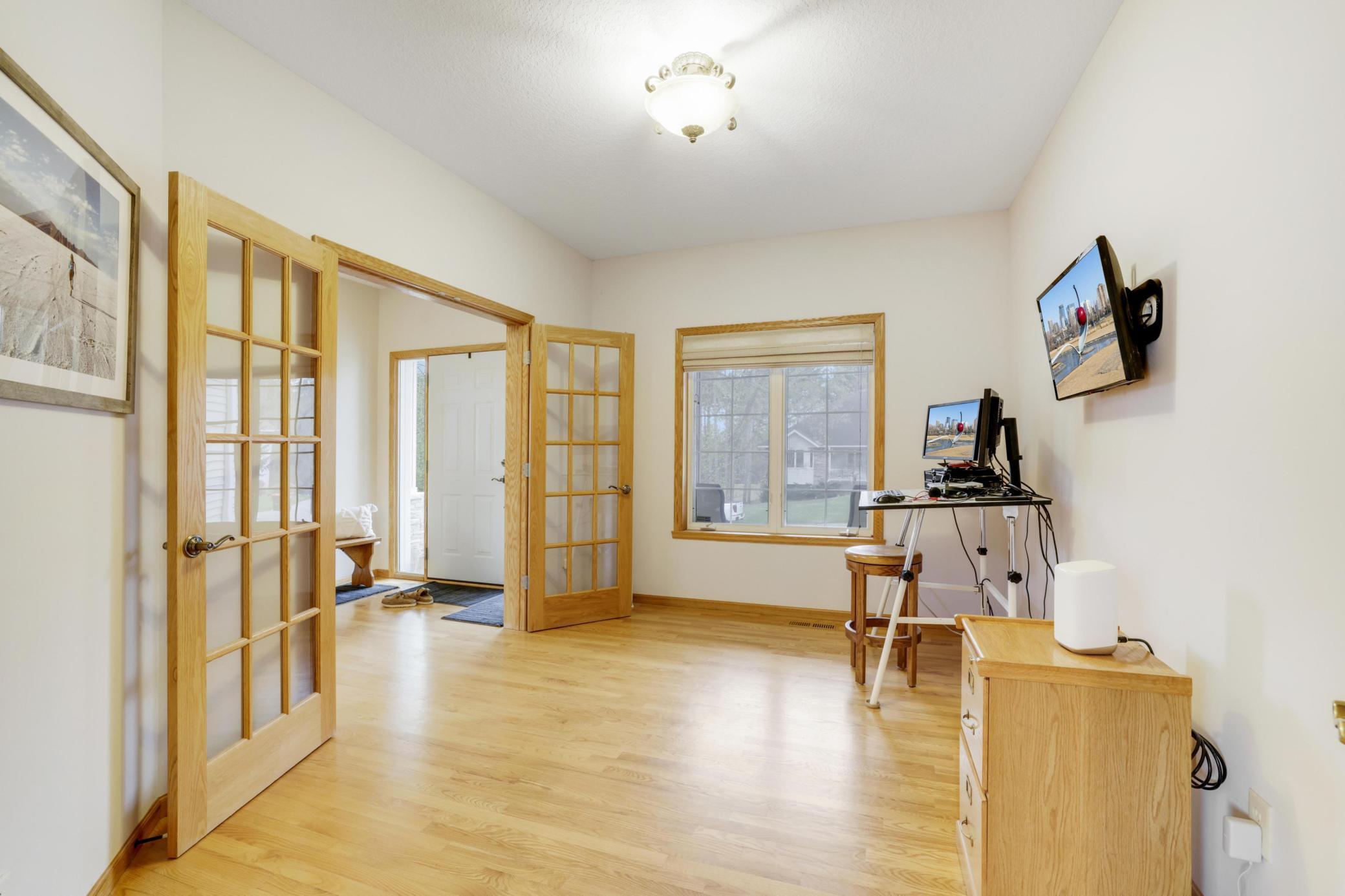 562 Hillside Drive, Prescott, Wisconsin image 8