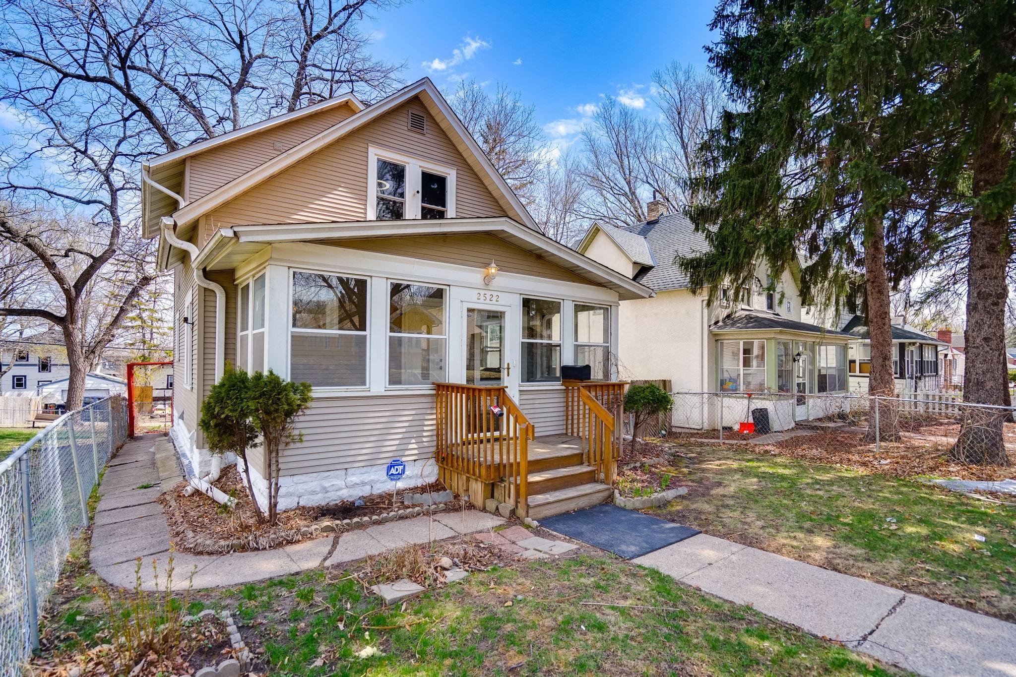 2522 Thomas Avenue, Minneapolis, Minnesota image 2