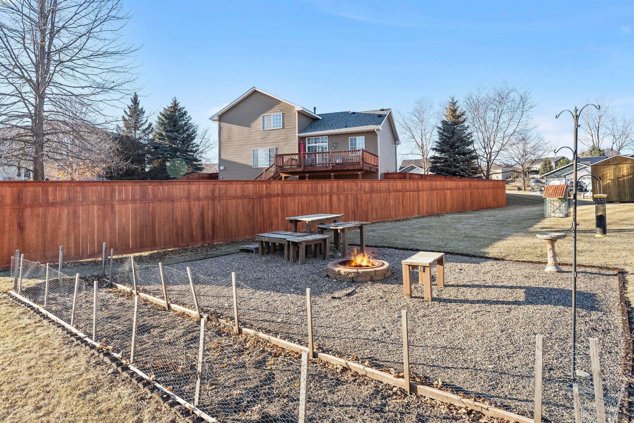 17546 Fieldfare Way, Farmington, Minnesota image 23