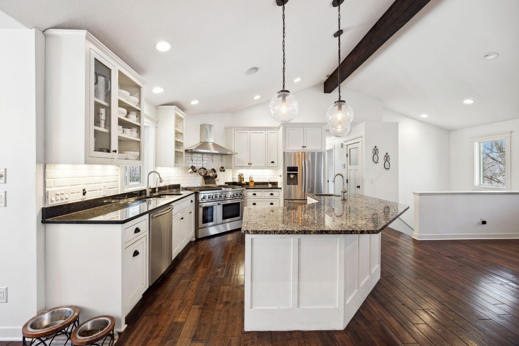 2650 Fox Street, Wayzata, Minnesota image 28