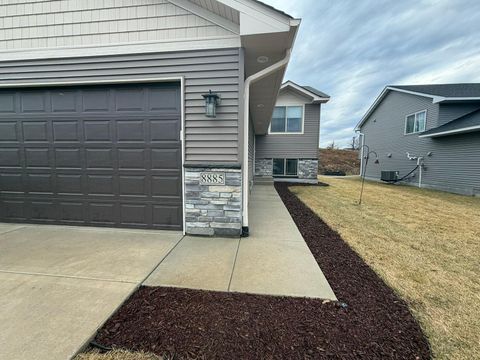Homes For Sale - 8885 Parkview Circle<br/> Chisago City, MN 55013