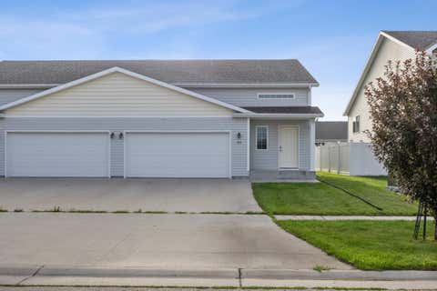 Homes For Sale - 1317 5th Street<br/> Cass County, West Fargo, ND 58078