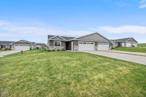 Townhouse For Sale - 885 Tall Grass Court<br/> Goodhue County, Wanamingo, MN 55983