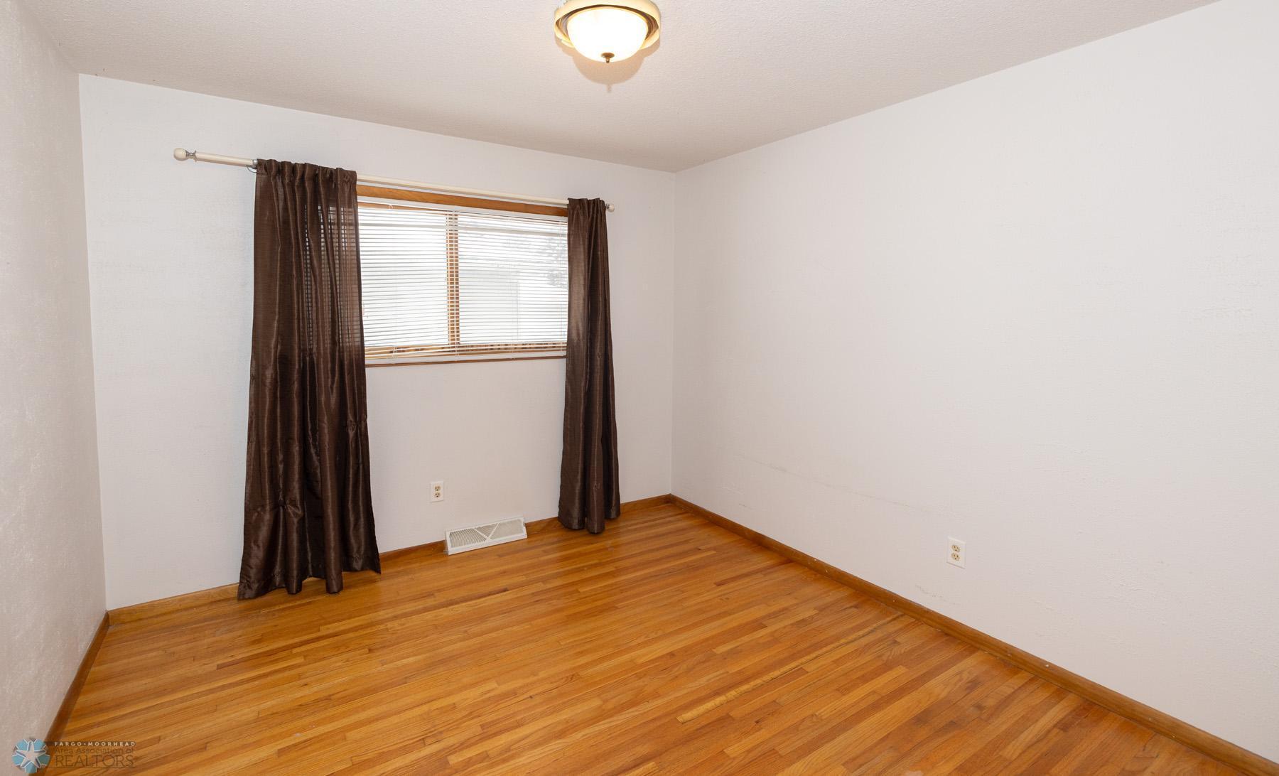 1124 24th Avenue, Moorhead, Minnesota image 14