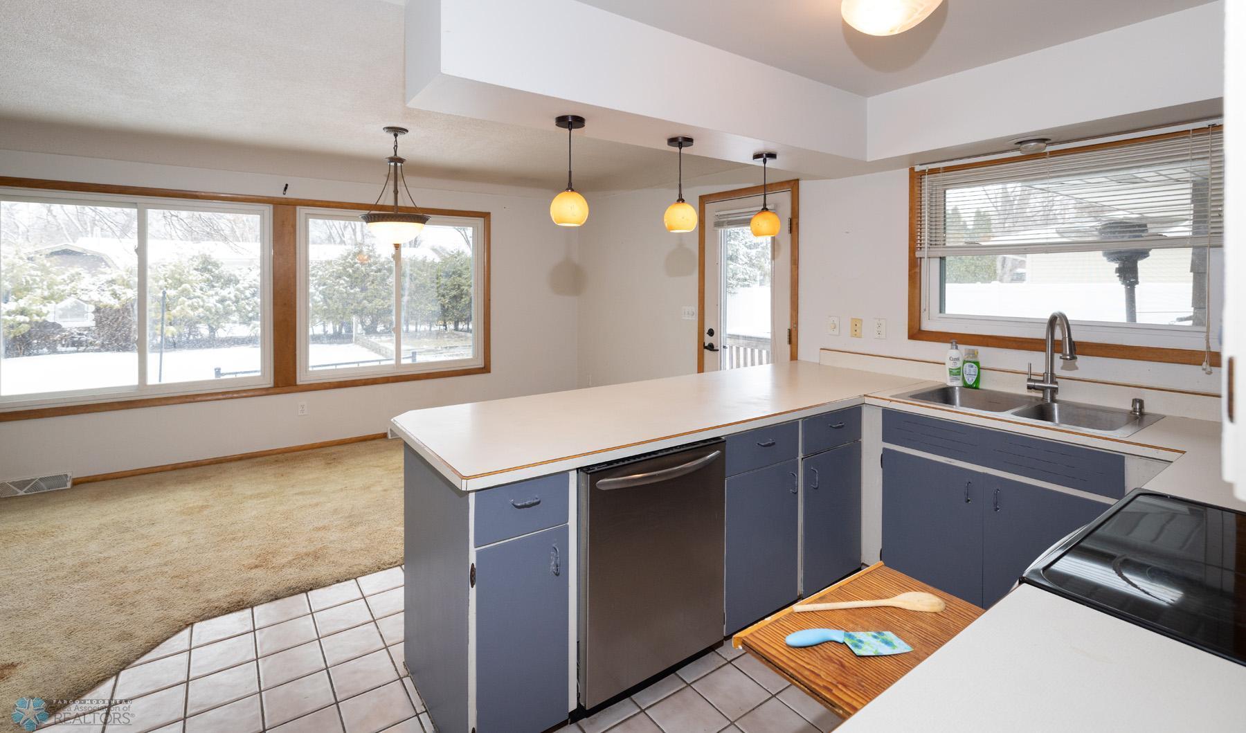 1124 24th Avenue, Moorhead, Minnesota image 10