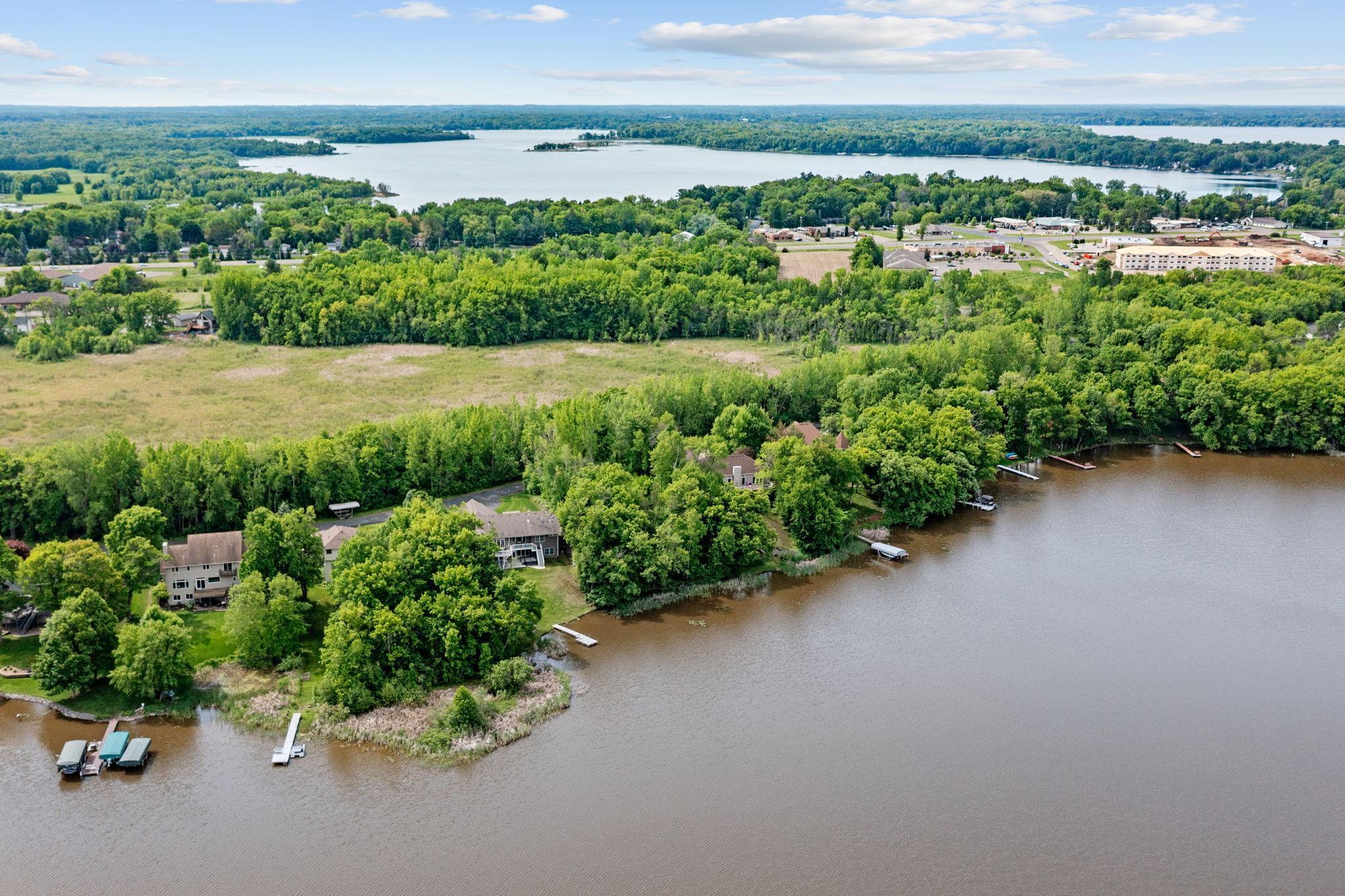 11200 Lake Point Drive, Chisago City, Minnesota image 7