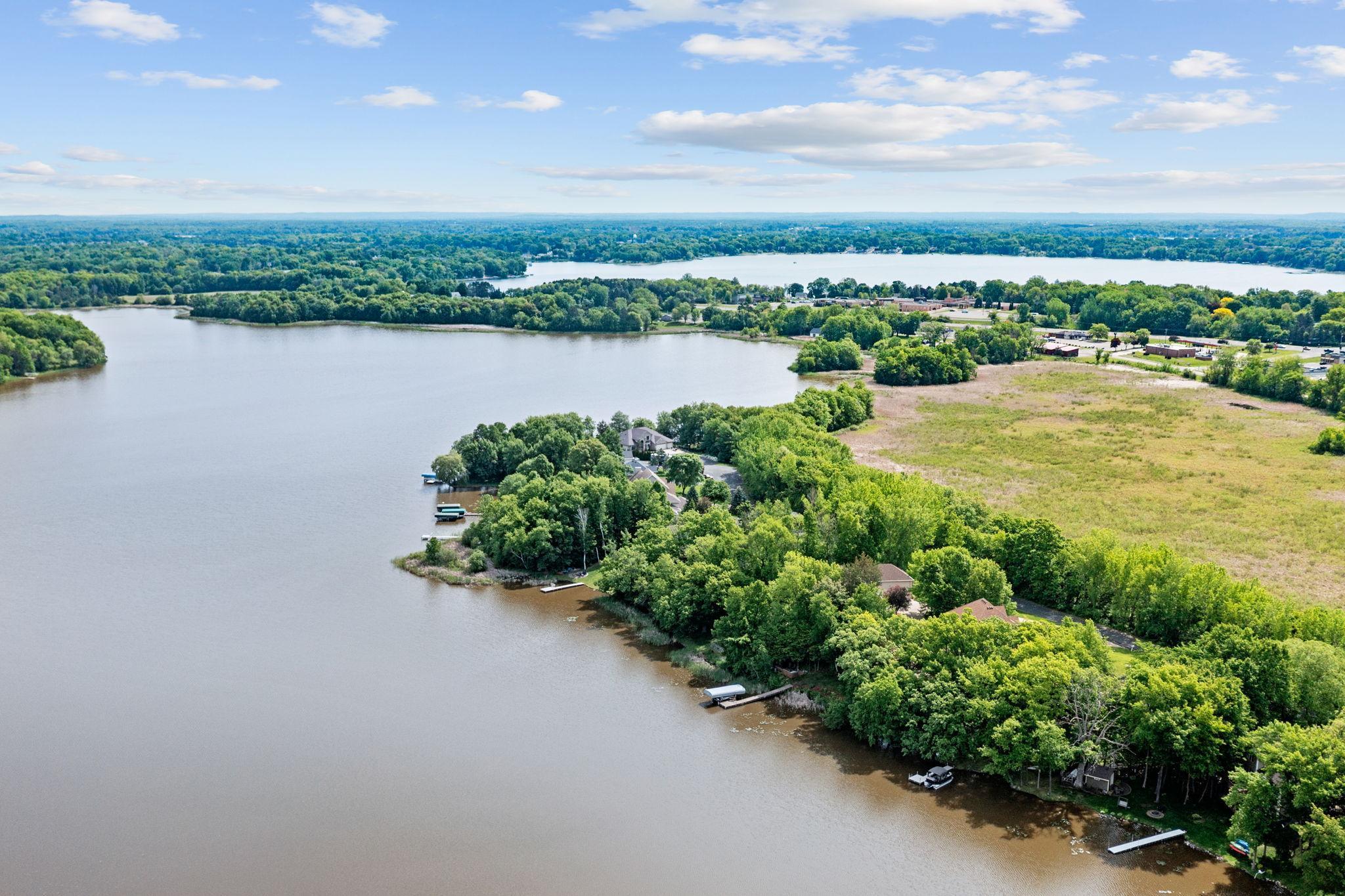 11200 Lake Point Drive, Chisago City, Minnesota image 8