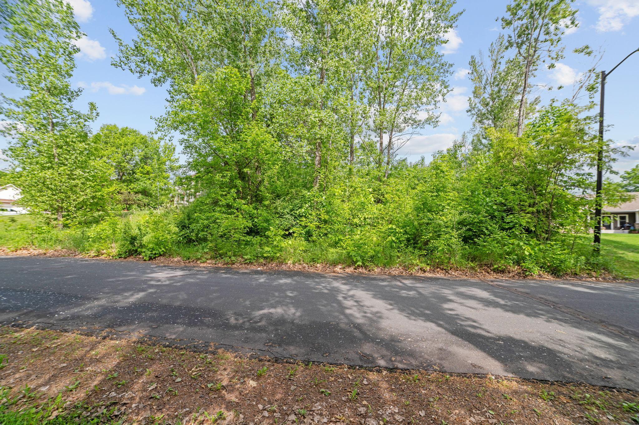 11200 Lake Point Drive, Chisago City, Minnesota image 11