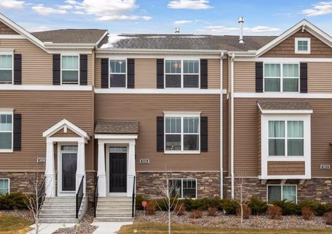 Townhouse For Sale - 5026 93rd Avenue<br/> Brooklyn Park, MN 55443