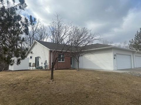Townhouse For Sale - 311 Rako Street<br/> Beltrami County, Bemidji, MN 56601