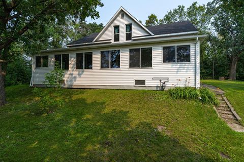 Homes For Sale - 215 Main Avenue<br/> Red Lake Falls, MN 56750