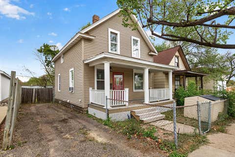 Homes For Sale - 571 Front Avenue<br/> Ramsey County, Saint Paul, MN 55117